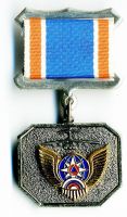 Изображение награды : нагрудный (наградной) знак "Ветеран авиации МЧС России"